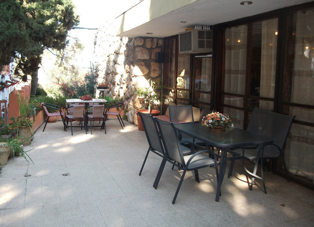 Safed Inn Luaran gambar