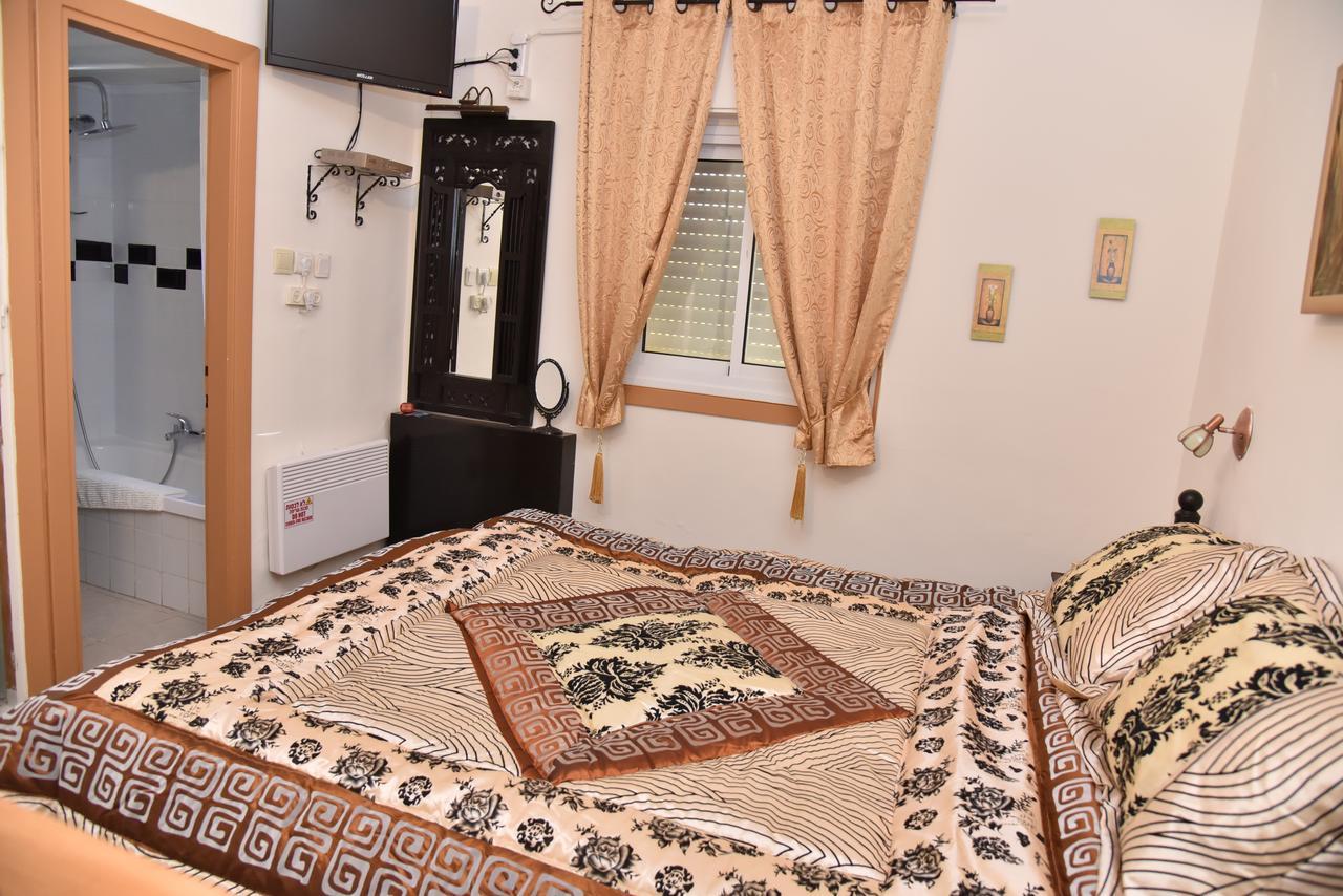 Safed Inn Luaran gambar